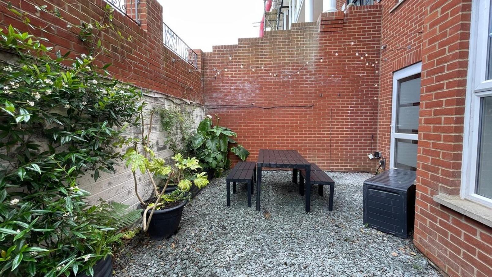 Walpole Bay 2 Bed Stunning Garden Apt By Adliv 马盖特 外观 照片
